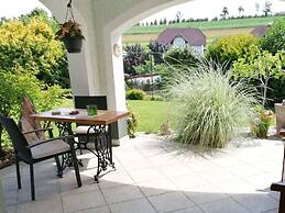 Riverside Apartment in Oed-ohling