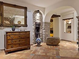Holiday Home in Collazzone With Pool & Sauna