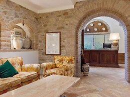 Holiday Home in Collazzone With Pool & Sauna