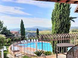 Holiday Home in Collazone With Pool & Sauna