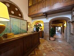 Holiday Home in Collazone With Pool & Sauna