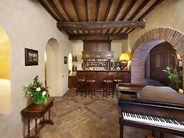 Holiday Home in Collazone With Pool & Sauna