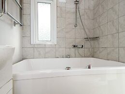 5 Person Holiday Home in Hovborg