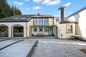 Luxury Country House With Pool