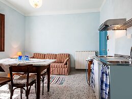 A Spacious Retreat for Ten