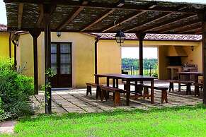 A Spacious Retreat for Ten
