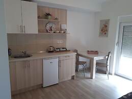 Apartments City Paradise