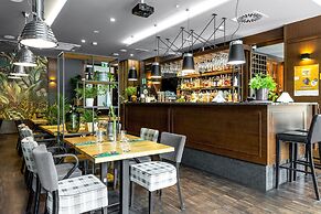 Kolumna Park Hotel