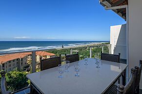 Illovo Beach Club