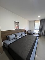 Grey Escape Apartements