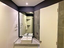 Wynwood House Osma