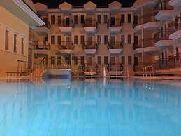 Verdeport Hotel