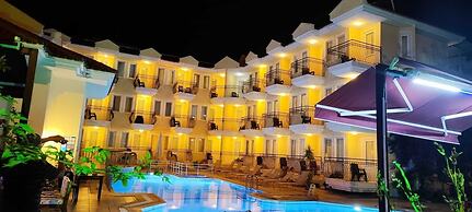 Verdeport Hotel