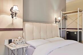 648 Hotel