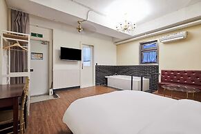 648 Hotel
