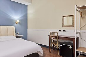 648 Hotel