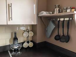 Magnolia Apartment