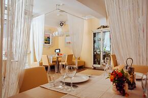 Hotel Avrora