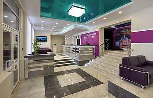 Zarechnaya Hotel