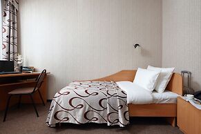 Zarechnaya Hotel