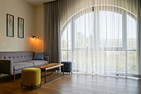 Apartique Hotel