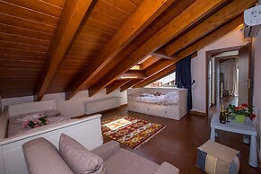 Villa Acero