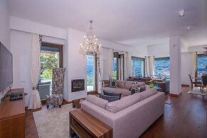 Villa Acero