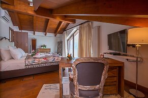 Villa Acero