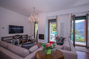 Villa Acero