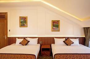 La Fleur Premium Central Apartment