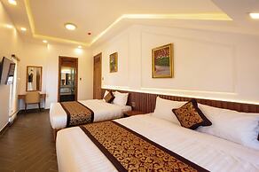 La Fleur Premium Central Apartment