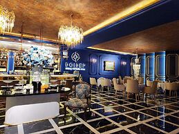 La Fleur Premium Central Apartment