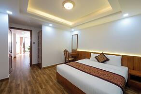 La Fleur Premium Central Apartment