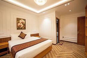 La Fleur Premium Central Apartment