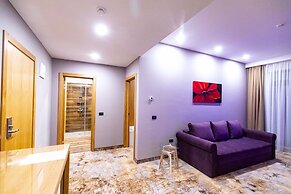 Grand View Hotel & Suites Copou