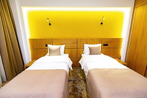 Grand View Hotel & Suites Copou