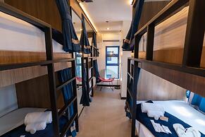 UNWND Boutique Hotel Makati