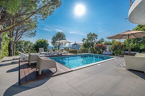 Villa Hana