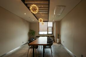 Brosis Hotel