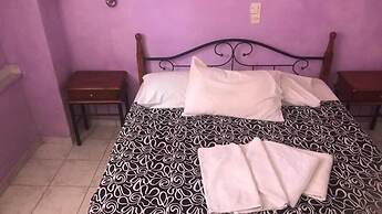 Angela - Zoi Rooms