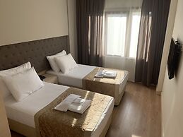 Kecik Hotel