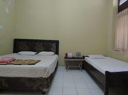 Hotel Bakti