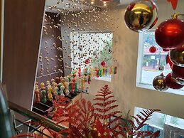 Festive Hotel Makati