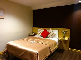 Festive Hotel Makati