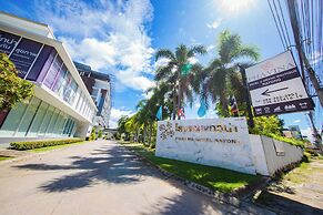 Phavina Grand Boutique
