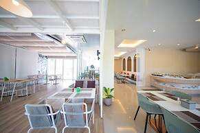 Phavina Grand Boutique