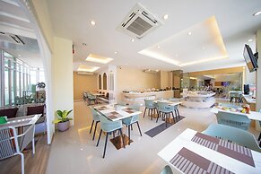 Phavina Grand Boutique