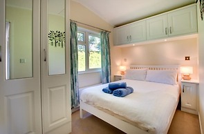 Stunning 3-bed Hot Tub Lodge, Northumberland