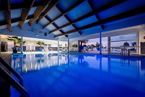 M&V Resort