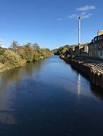 Lovely 2- Bed Apartment in Hawick
